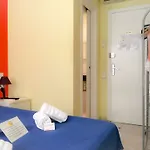 Centre Casa de hóspedes 2*